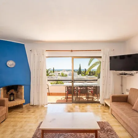 Apartment Luna - With A Pool Area With A Lounge Bar *